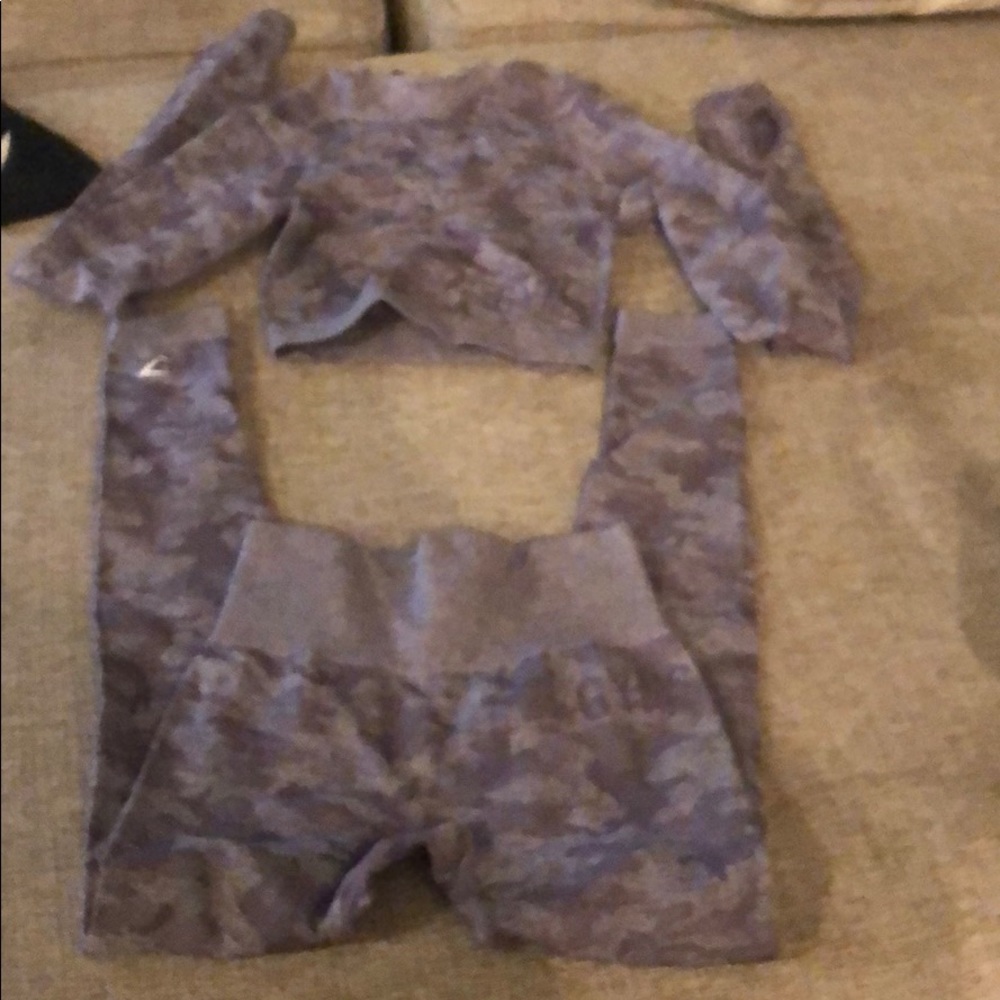 Gymshark Lavender Grey Camo seamless set